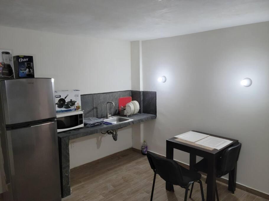 Апартаменты Departamento Privado7, 2 Camas Matri, Parking, Cocina Equipada, Wifi 65 Mb, 2 Climas,Centrico,Tv Smart Сьюдад-Вальес Экстерьер фото