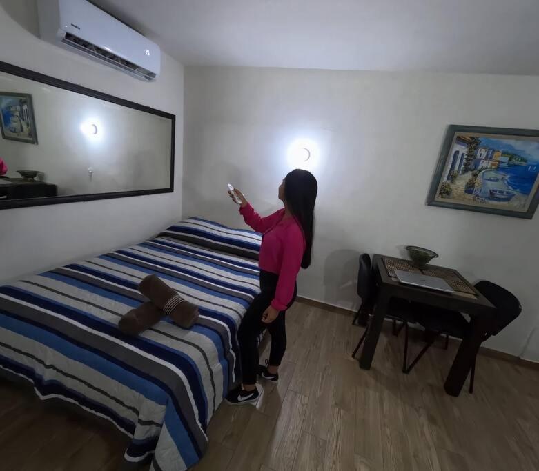 Апартаменты Departamento Privado7, 2 Camas Matri, Parking, Cocina Equipada, Wifi 65 Mb, 2 Climas,Centrico,Tv Smart Сьюдад-Вальес Экстерьер фото